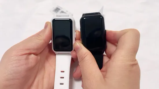 Novo lançamento à prova d'água IP67 Senior Healthcare 4G LTE Segurança pessoal wearable GPS Smart Watch com frequência cardíaca, pressão arterial, temperatura corporal Y46